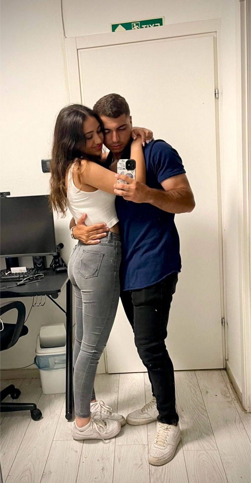 אנחנו